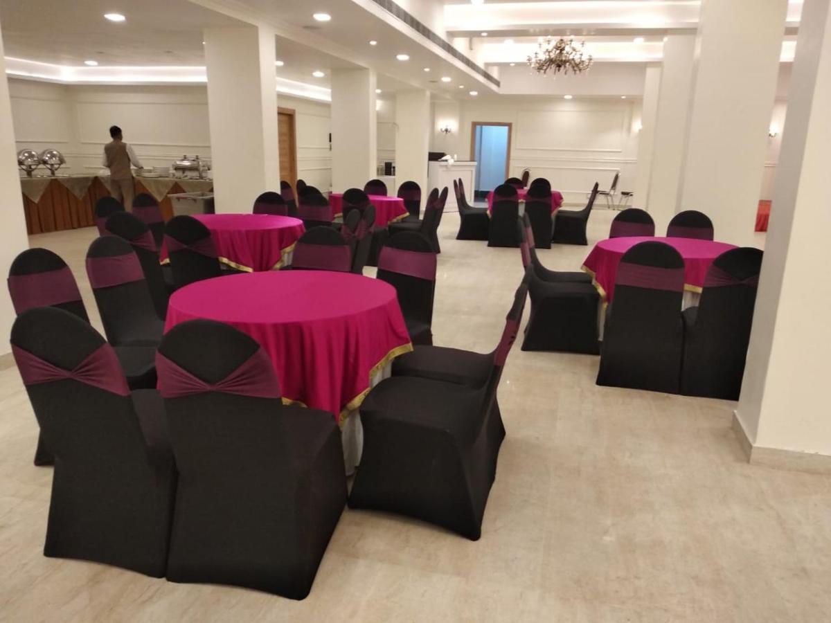 Hotel Pushp Villa Agra Taj East Gate מראה חיצוני תמונה