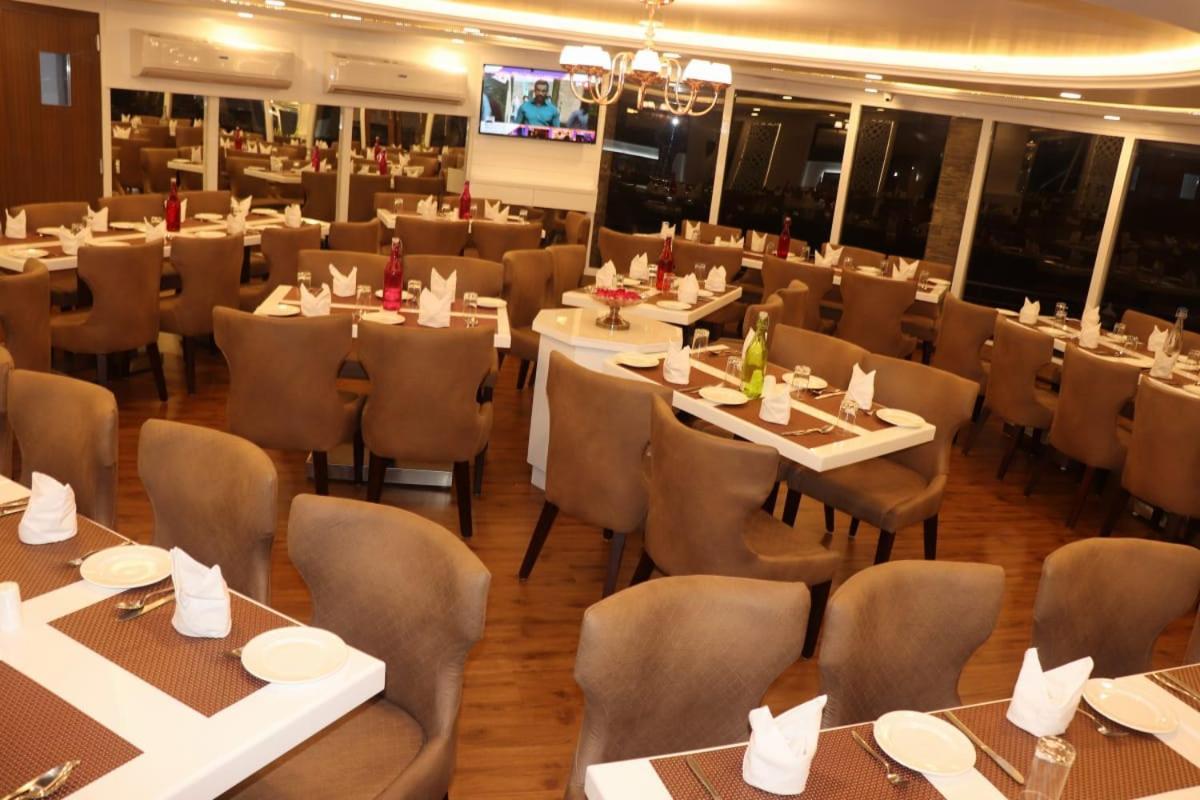 Hotel Pushp Villa Agra Taj East Gate מראה חיצוני תמונה